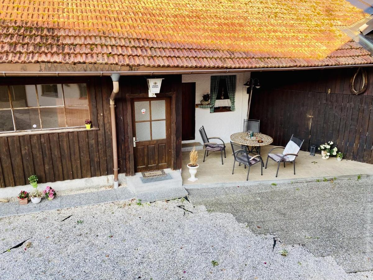 Pension Hirsch Seeg Buitenkant foto